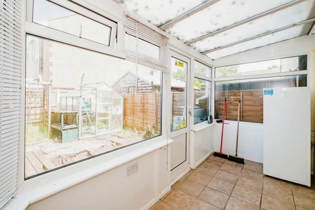 Wick, Littlehampton, West Sussex, BN17 7LY - Online Auctions