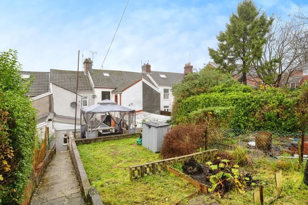 Sketty, Swansea, West Glamorgan, SA2 0UL - Online Auctions