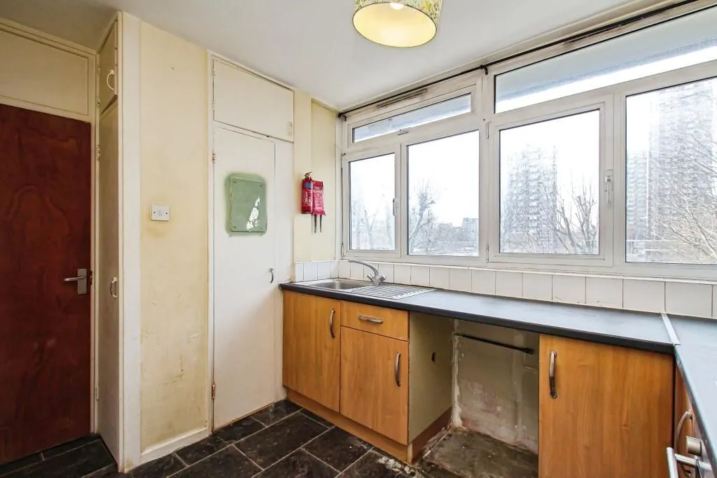 Brockmer House, Crowder Street, London, E1 0BJ - Online Auctions