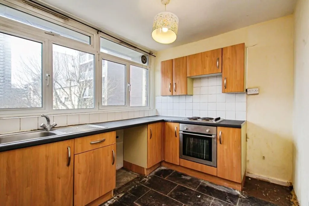 Brockmer House, Crowder Street, London, E1 0BJ - Online Auctions