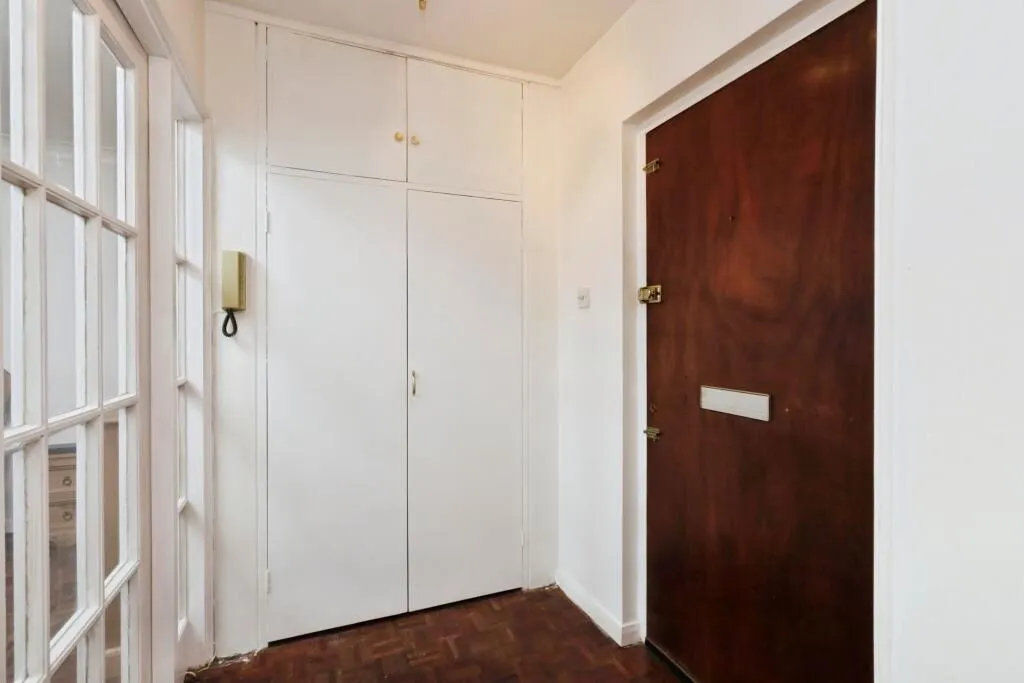 Upperton Road, Eastbourne, East Sussex, BN21 1LF - Online Auctions