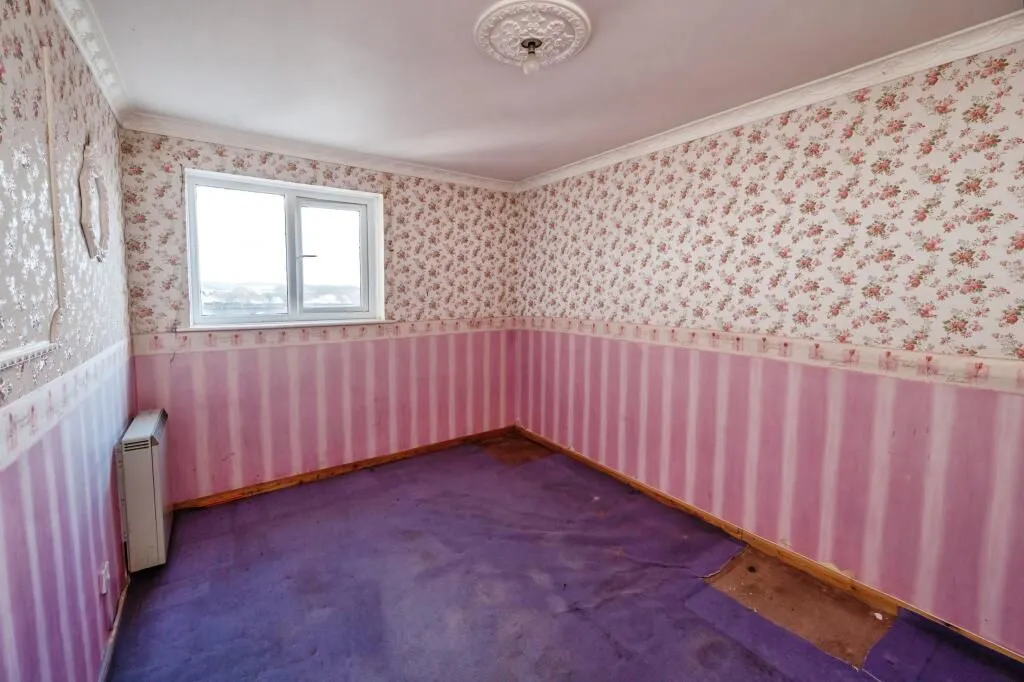 Champney, St. Cecilia Close, Kidderminster, Worcestershire, DY10 1LW - Online Auctions