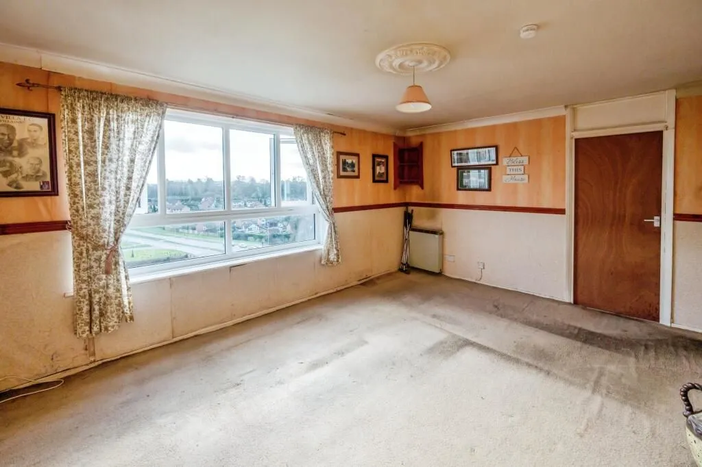 Champney, St. Cecilia Close, Kidderminster, Worcestershire, DY10 1LW - Online Auctions
