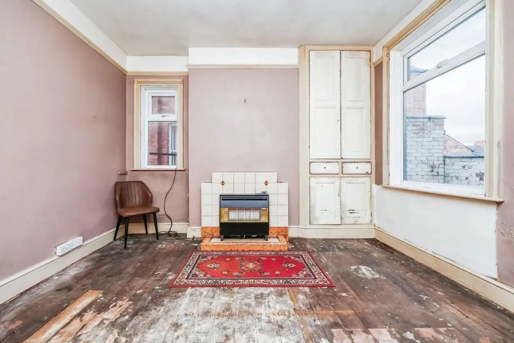 Long Eaton, Nottingham, Nottinghamshire, NG10 4FF - Online Auctions