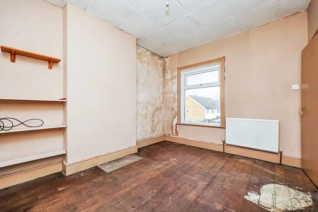 Long Eaton, Nottingham, Nottinghamshire, NG10 4FF - Online Auctions