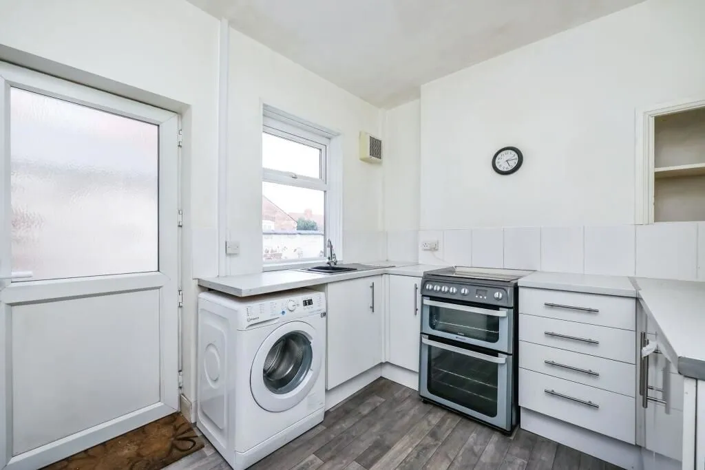 Long Eaton, Nottingham, Nottinghamshire, NG10 4FF - Online Auctions