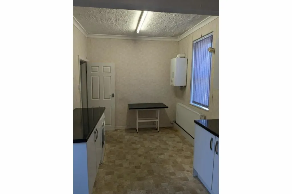 Preston, Lancashire, PR1 8ET - Online Auctions