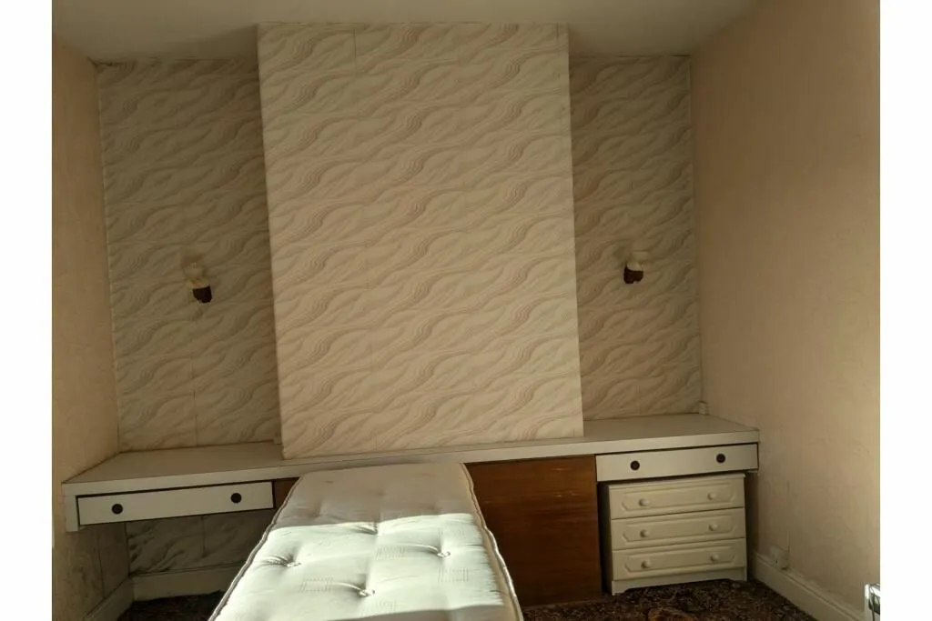 Preston, Lancashire, PR1 8ET - Online Auctions