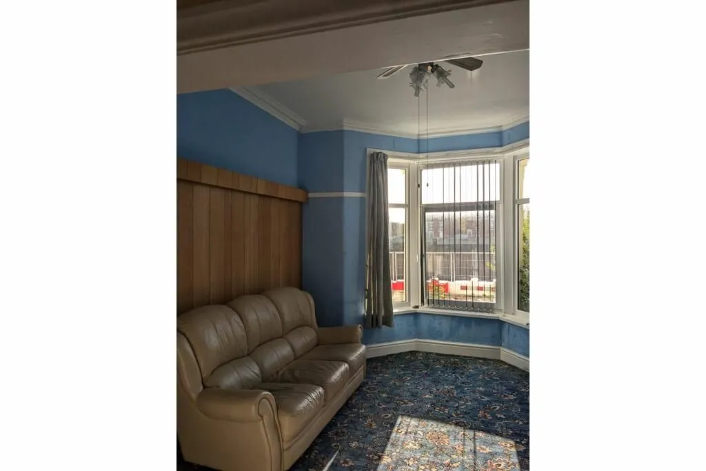 Preston, Lancashire, PR1 8ET - Online Auctions
