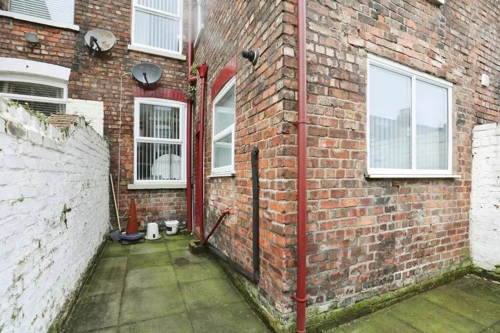 Liverpool, Merseyside, L4 2UU - Online Auctions