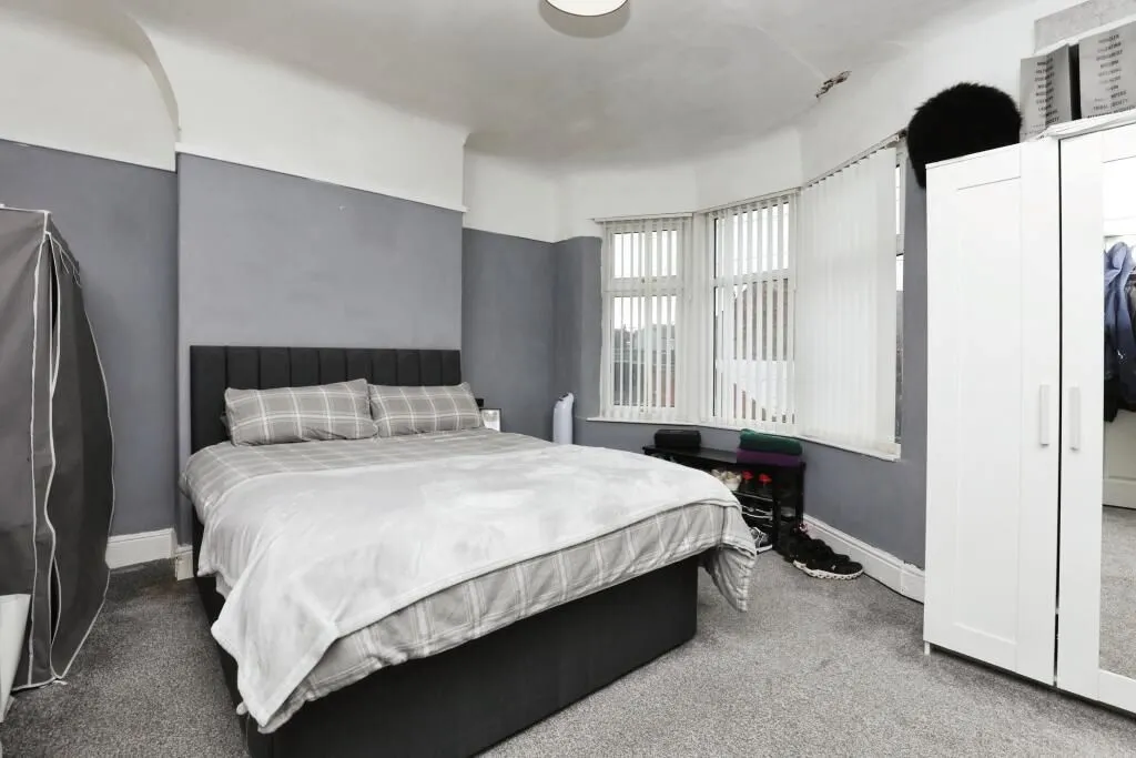 Liverpool, Merseyside, L4 2UU - Online Auctions