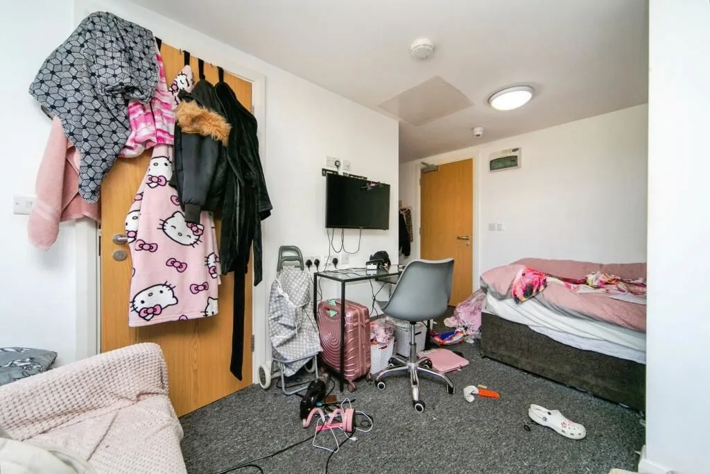 Edge Hill, Liverpool, Merseyside, L7 5NA - Online Auctions