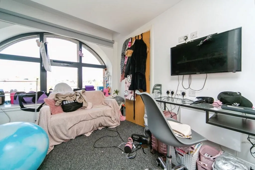 Edge Hill, Liverpool, Merseyside, L7 5NA - Online Auctions