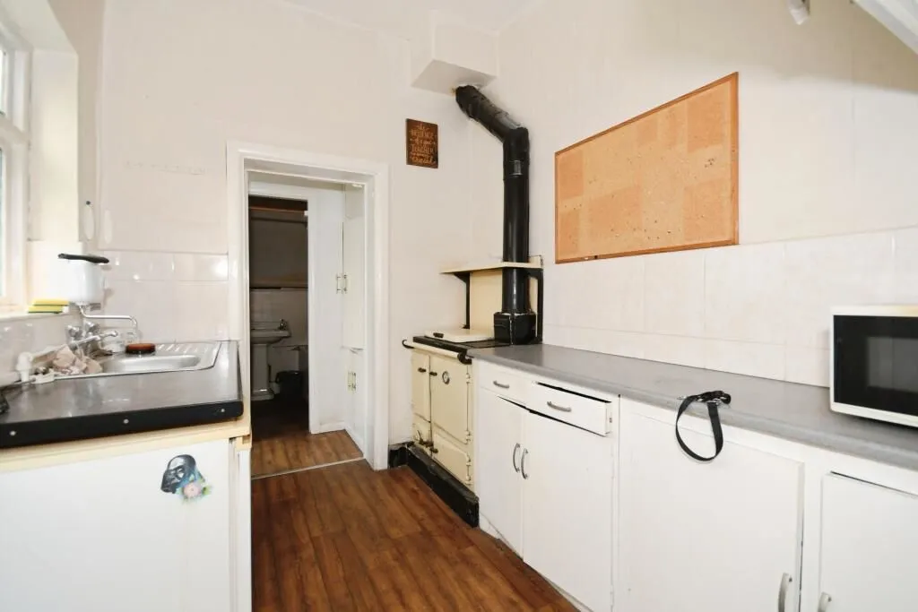 Rutland Road, Chesterfield, Derbyshire, S40 1LY - Online Auctions