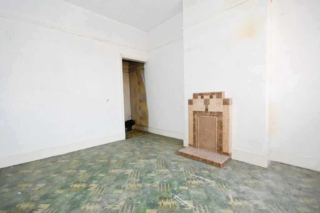 Rutland Road, Chesterfield, Derbyshire, S40 1LY - Online Auctions