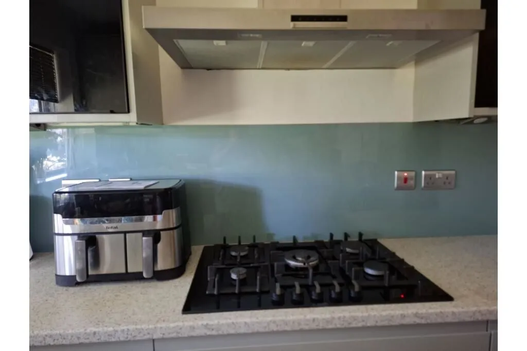 Henfield, West Sussex, BN5 9JG - Online Auctions