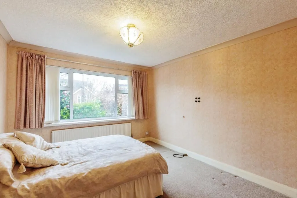 Lytham St. Annes, Lancashire, FY8 4BQ - Online Auctions