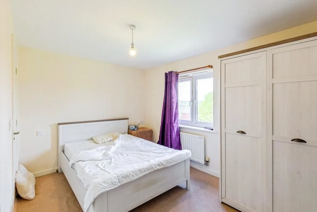 Higham Ferrers, Rushden, Northamptonshire, NN10 8NX - Online Auctions