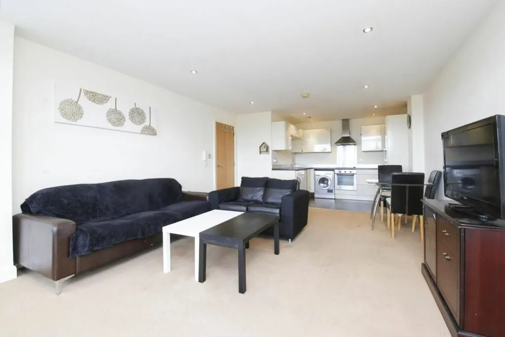 Echo Building, West Wear Street, Sunderland, Tyne and Wear, SR1 1XD - Online Auctions