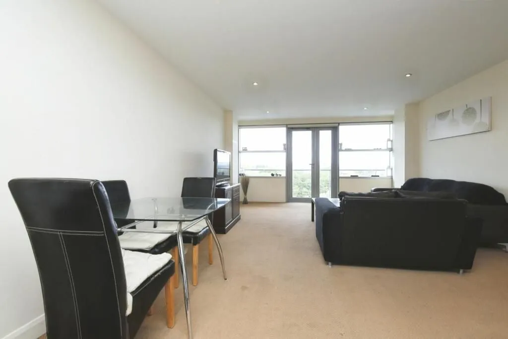 Echo Building, West Wear Street, Sunderland, Tyne and Wear, SR1 1XD - Online Auctions