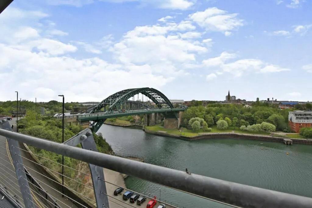 Echo Building, West Wear Street, Sunderland, Tyne and Wear, SR1 1XD - Online Auctions