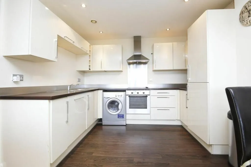 Echo Building, West Wear Street, Sunderland, Tyne and Wear, SR1 1XD - Online Auctions