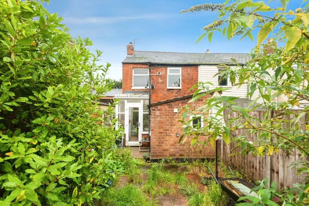 Gloucester, Gloucestershire, GL4 6PS - Online Auctions