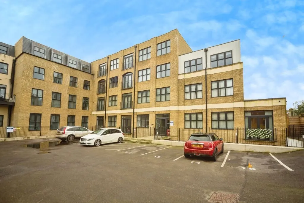 Ramsgate, Kent, CT11 9TU - Online Auctions