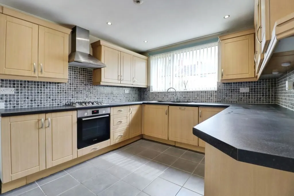 Whitwick, Coalville, Leicestershire, LE67 5GN - Online Auctions