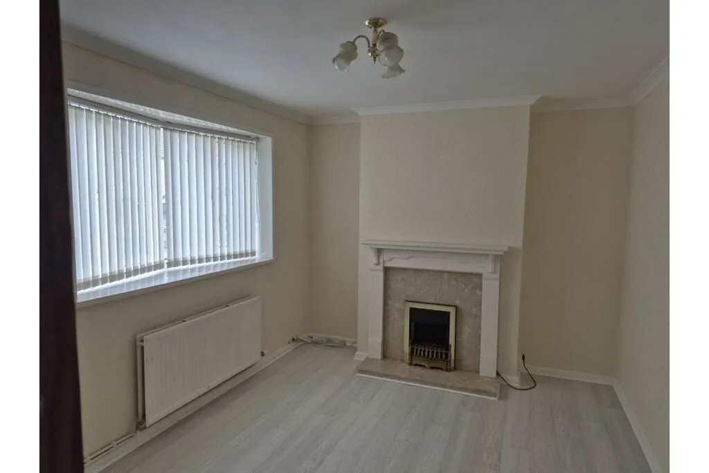 Burry Port, Dyfed, SA16 0DA - Online Auctions