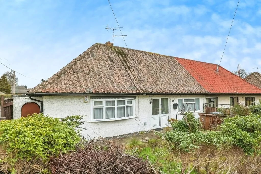 Nottingham, Nottinghamshire, NG8 1AL - Online Auctions