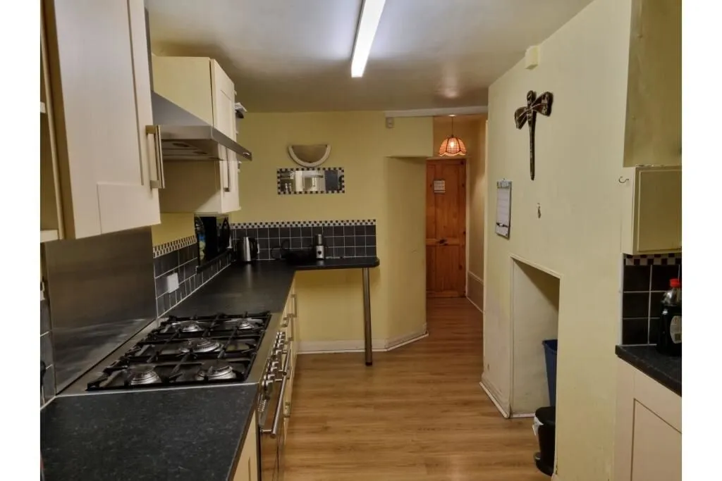 Kirkby-in-Ashfield, Nottingham, Nottinghamshire, NG17 9JB - Online Auctions