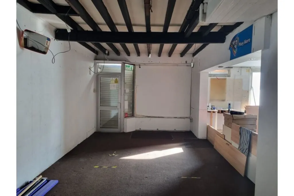 Kirkby-in-Ashfield, Nottingham, Nottinghamshire, NG17 9JB - Online Auctions