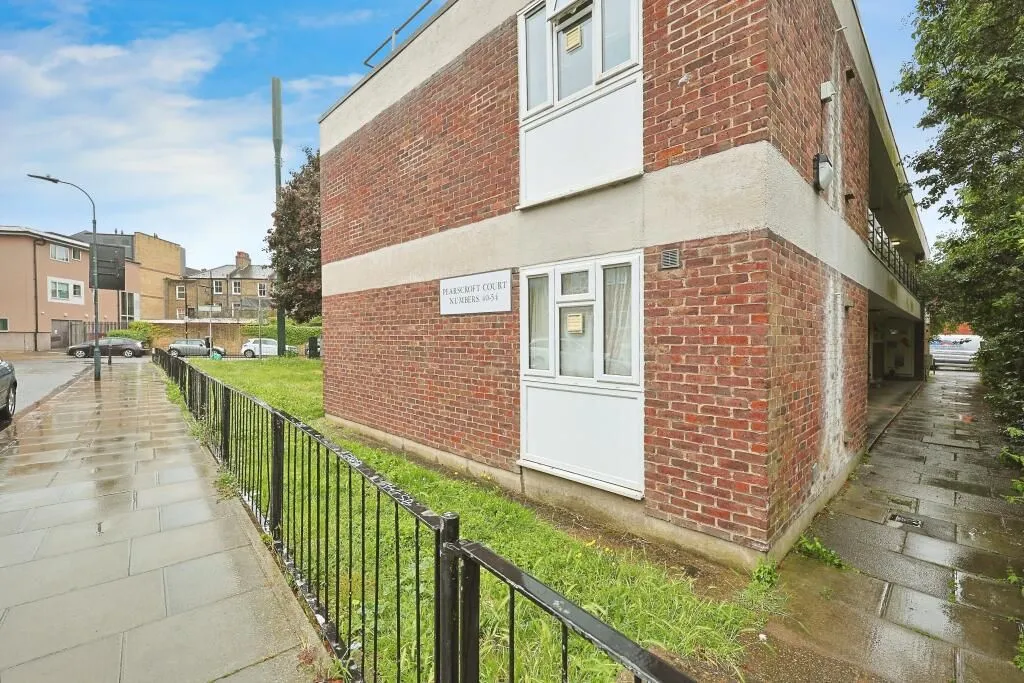London, SW6 2BE - Online Auctions