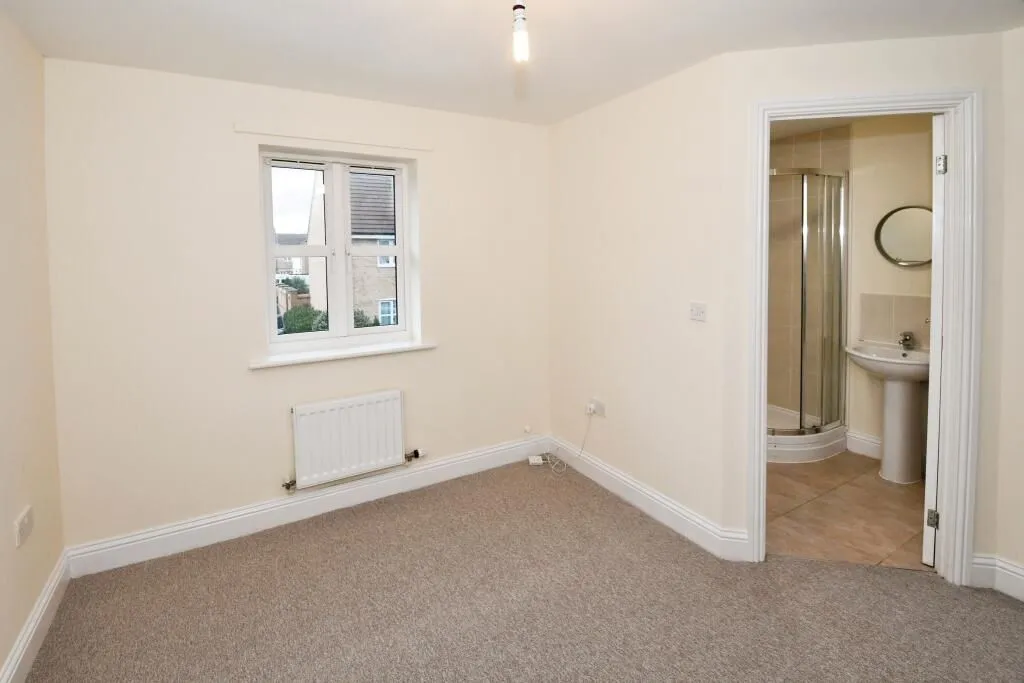 Lincoln, Lincolnshire, LN1 3QB - Online Auctions
