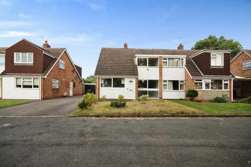 Leamington Spa, Warwickshire, CV32 7BH - Online Auctions