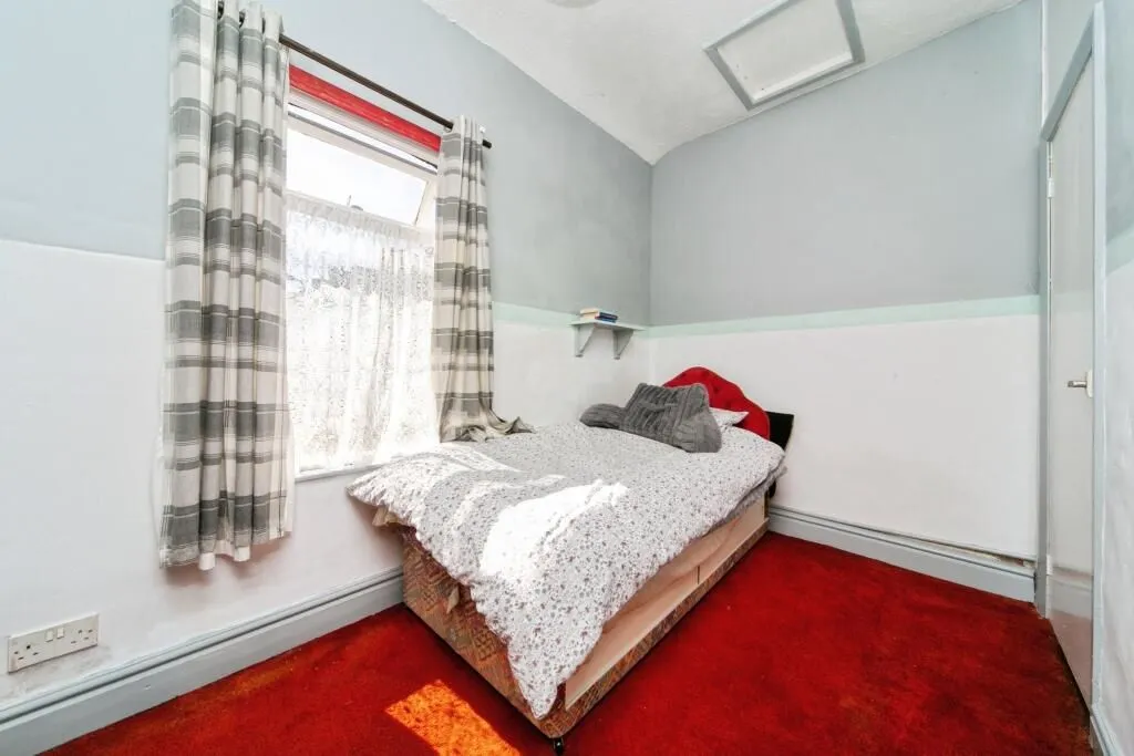 Liverpool, Merseyside, L4 2RE - Online Auctions