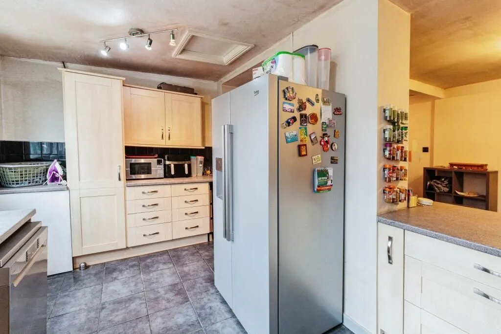 Ingol, Preston, Lancashire, PR2 3XY - Online Auctions