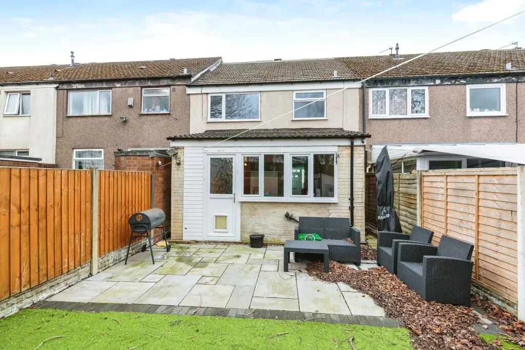Ingol, Preston, Lancashire, PR2 3XY - Online Auctions