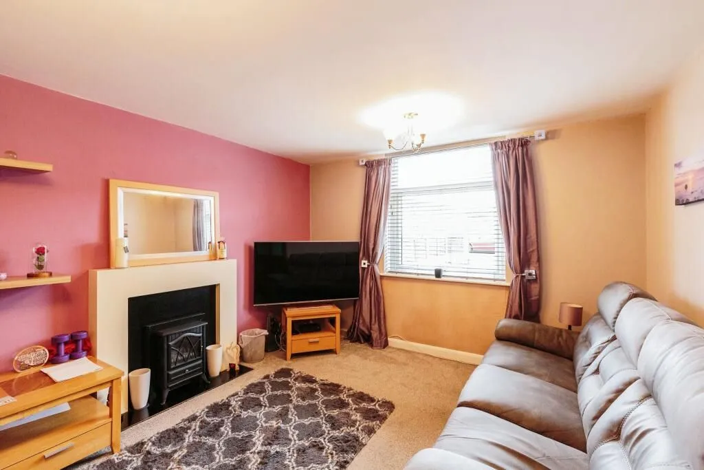 Ingol, Preston, Lancashire, PR2 3XY - Online Auctions