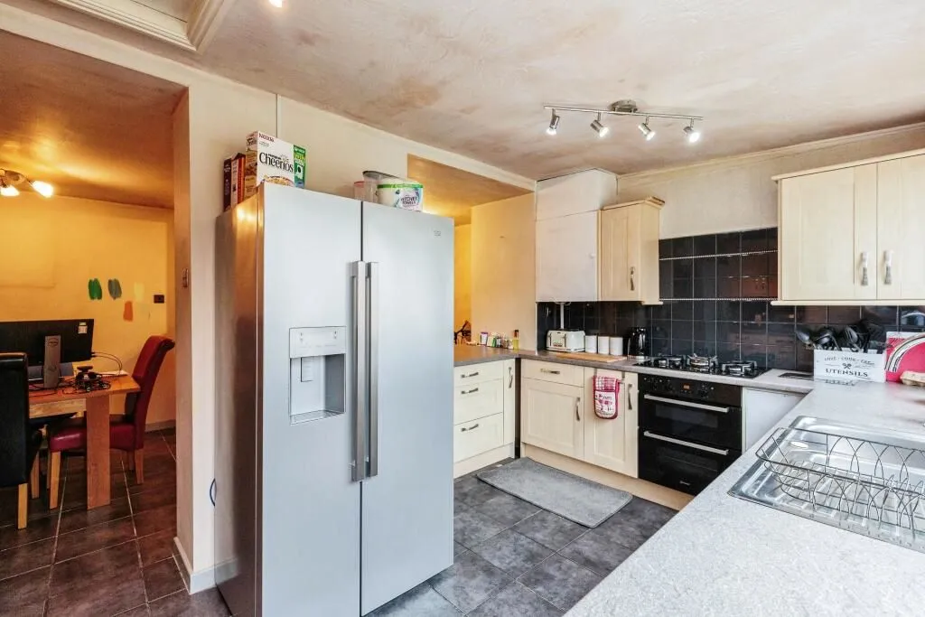 Ingol, Preston, Lancashire, PR2 3XY - Online Auctions
