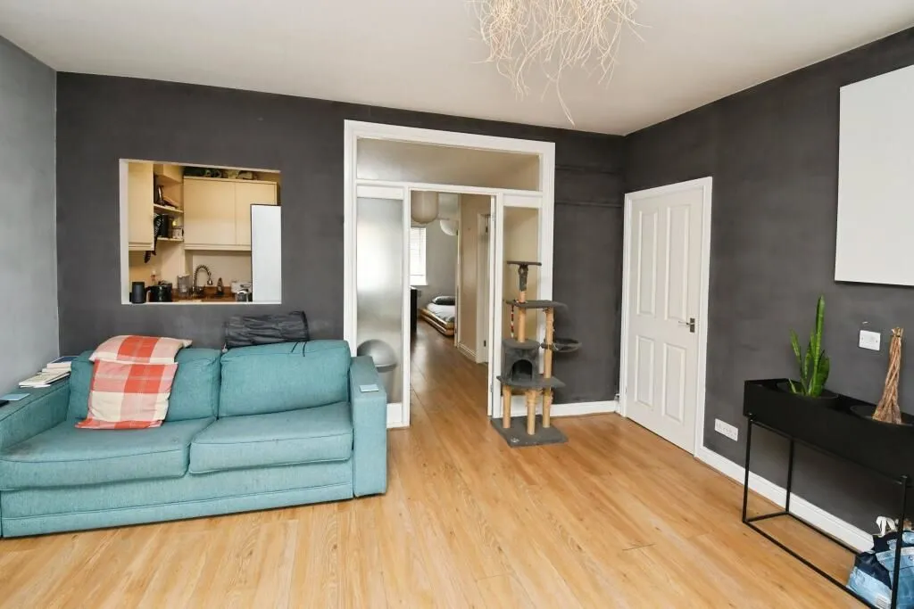 Stonefield Avenue, Lincoln, Lincolnshire, LN2 1QL - Online Auctions