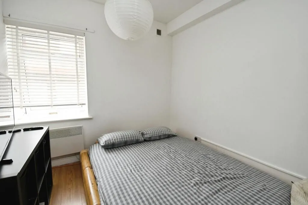 Stonefield Avenue, Lincoln, Lincolnshire, LN2 1QL - Online Auctions