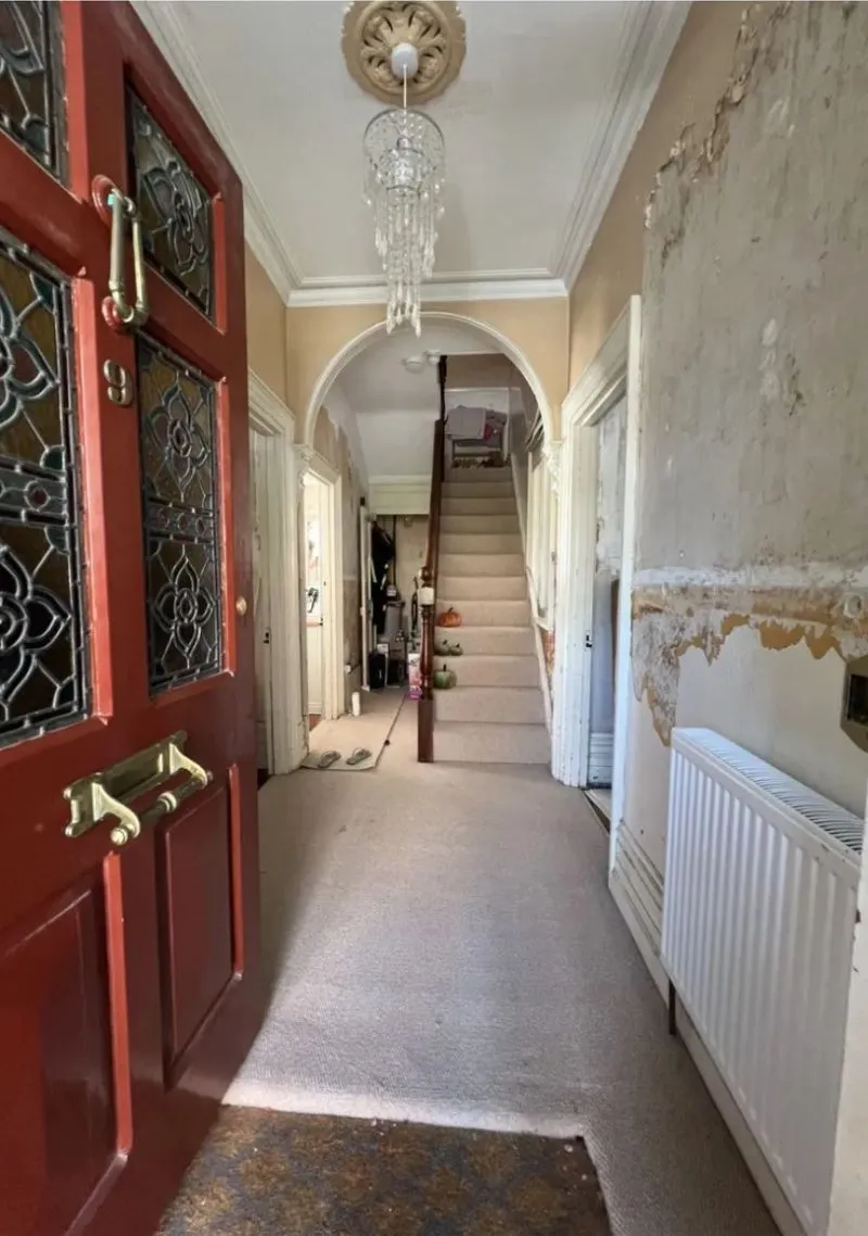 Dover, Kent, CT16 2PT - Online Auctions