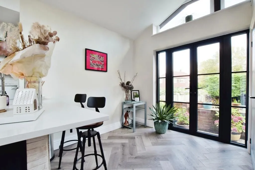 Bowdon, Altrincham, Cheshire, WA14 3EH - Online Auctions