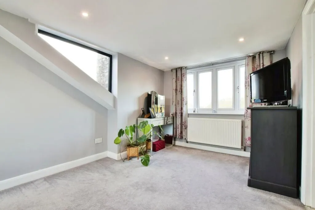 Bowdon, Altrincham, Cheshire, WA14 3EH - Online Auctions