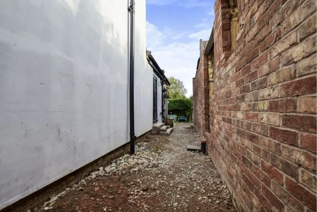 Bowdon, Altrincham, Cheshire, WA14 3EH - Online Auctions