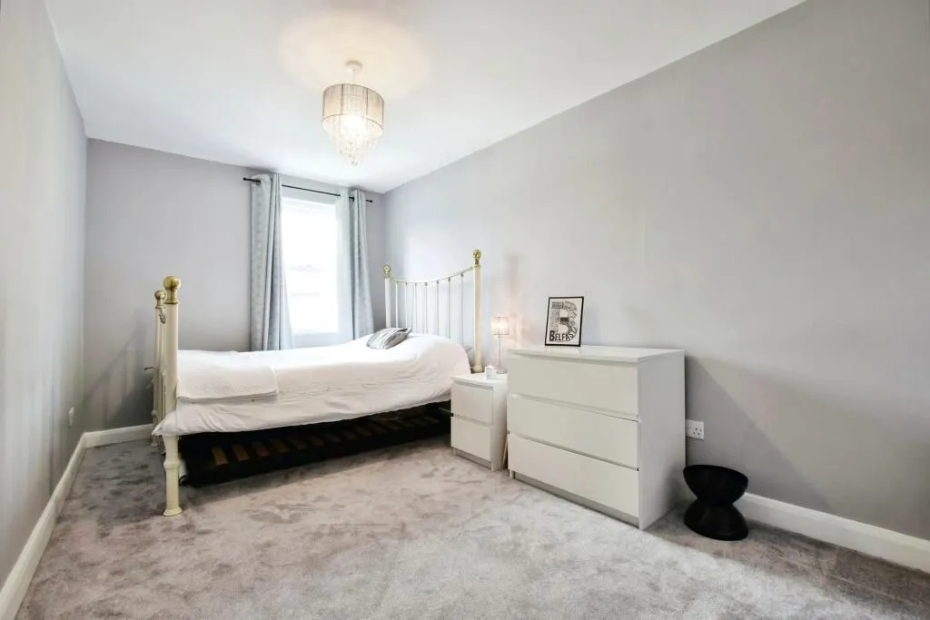 Bowdon, Altrincham, Cheshire, WA14 3EH - Online Auctions