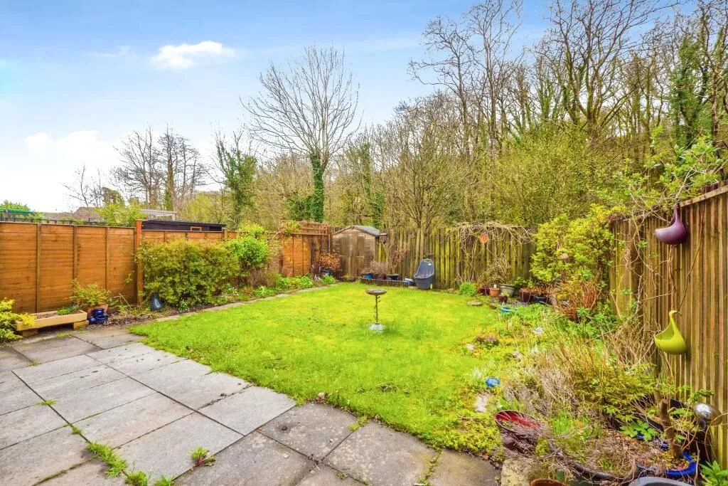 Blackmill, Bridgend, Mid Glamorgan, CF35 6EJ - Online Auctions