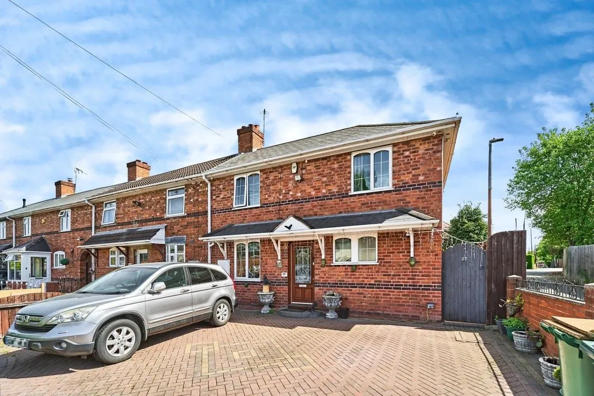Wednesbury, West Midlands, WS10 9BQ - Online Auctions